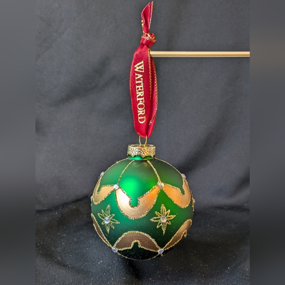Waterford Heirlooms Christmas Glass Ornament